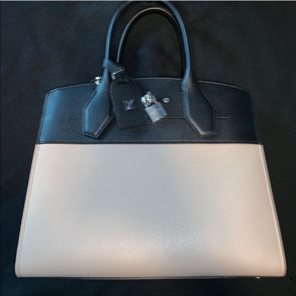 Louis Vuitton City Steamer MM